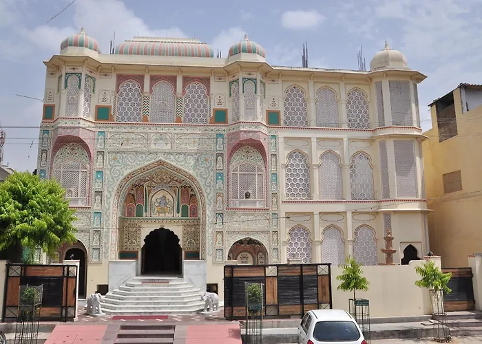 Rani MahalAirport Hotel